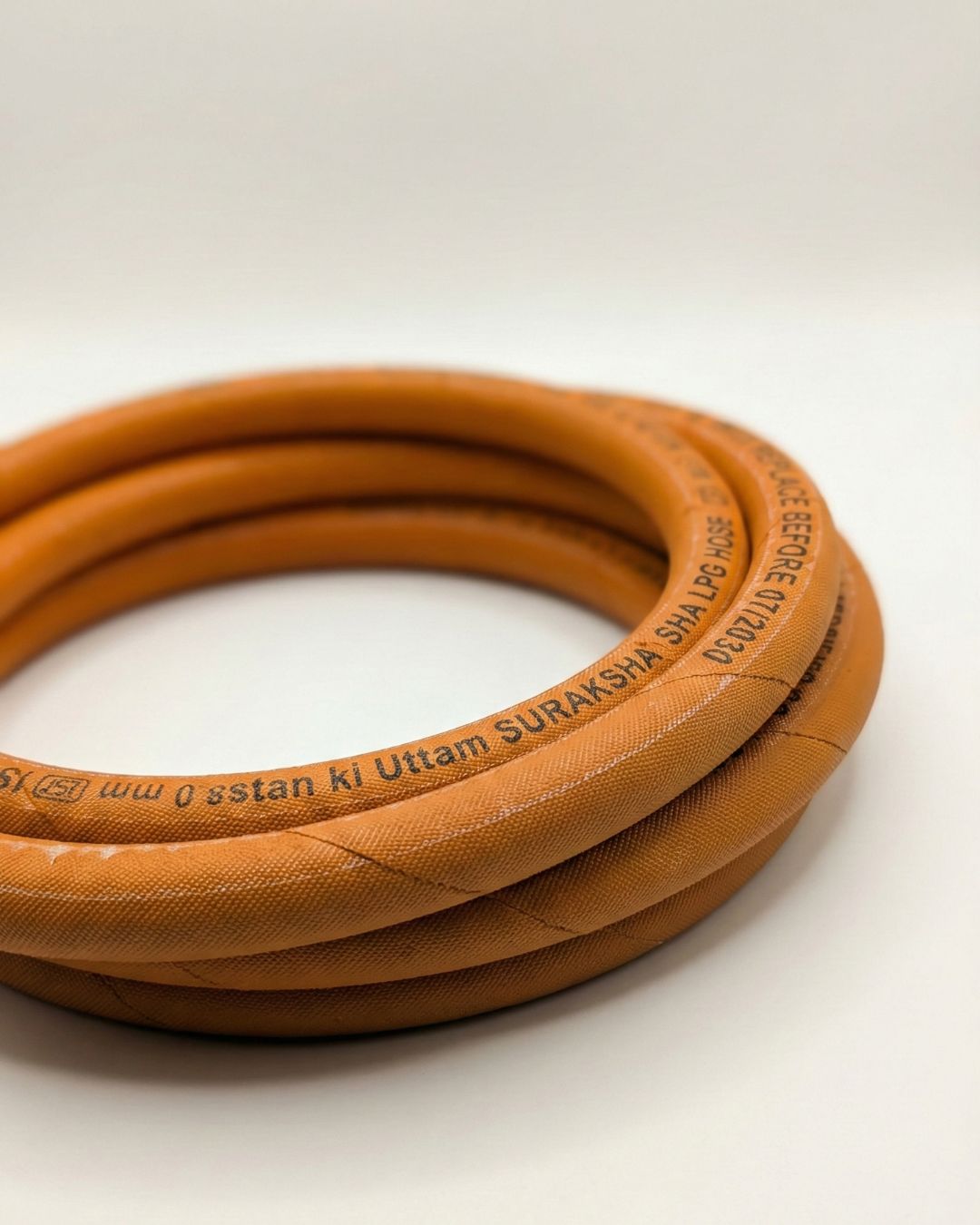 Domestic LPG Hose Pipe Premium Qyality 1.5 MTR I.S.I Marked